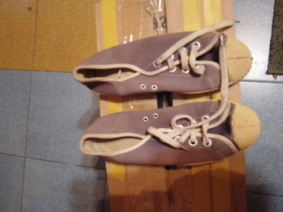 Мъжки маратонки-5евро