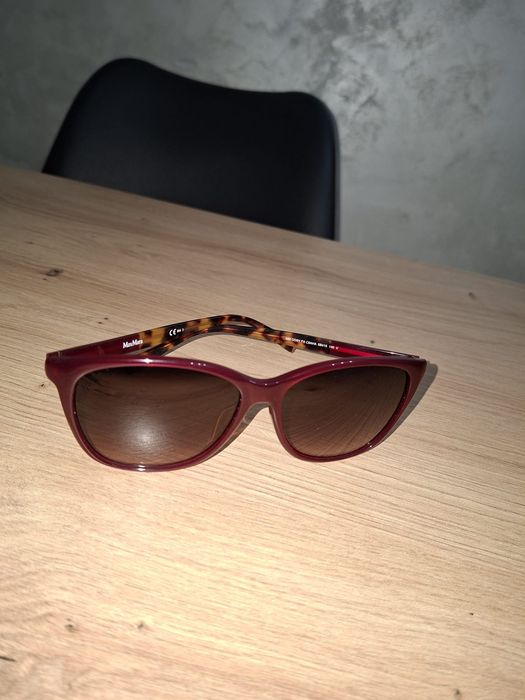 Ochelari soare MaxMara ,originali noi ,dar fara ambalaj,stare impecabilă