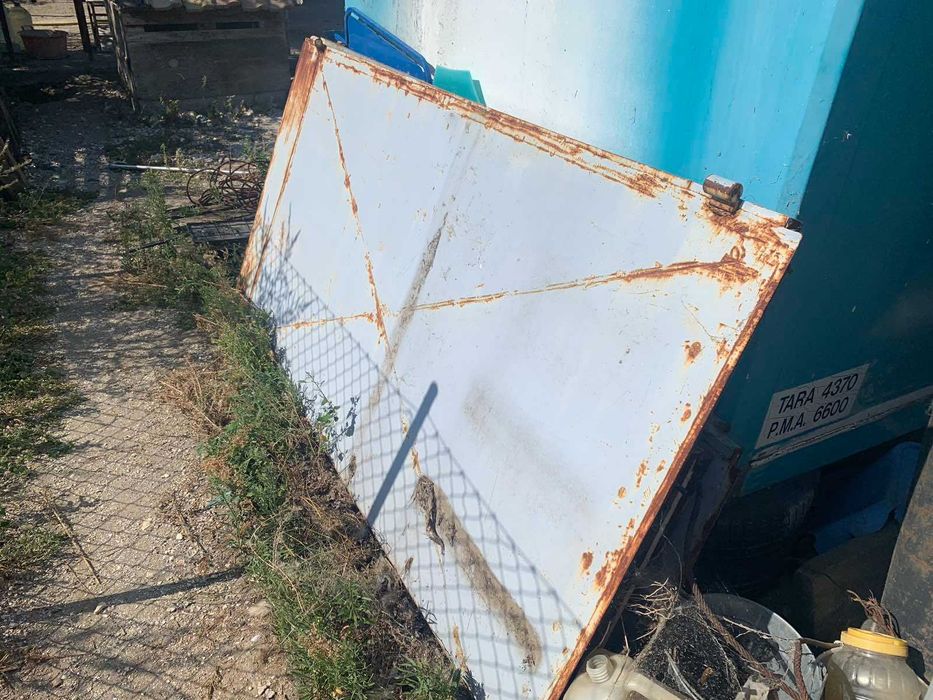 Гаражна врата метална тип хърмоника