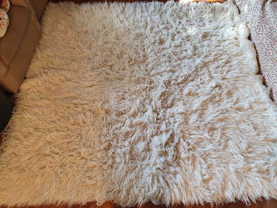 Китеници от 100 % вълна.Ръчна изработка.НОВИ! Родопско одеяло.