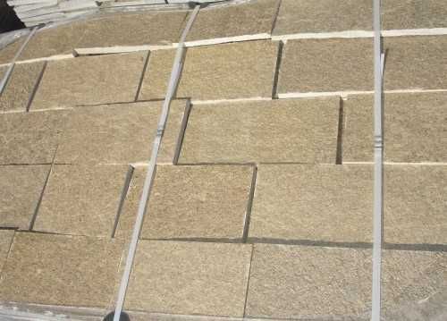 Естествени камъни за облицовки и настилки , пясъчник,  гнайс , шисти