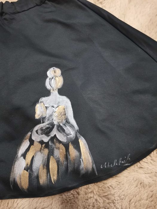 Fusta fetite pictata manual