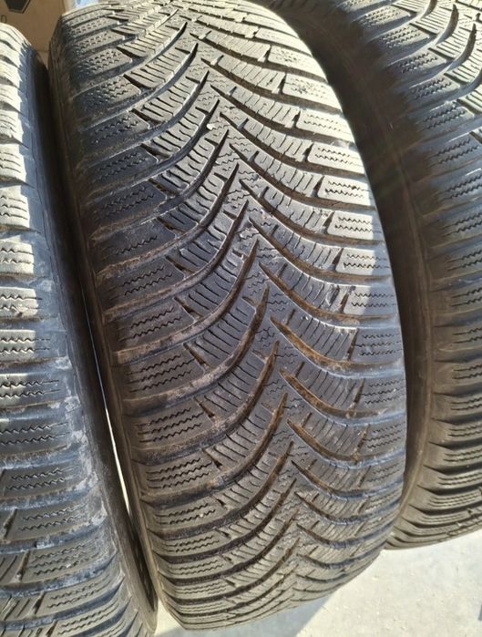 4 Anvelope  de iarnă 215 65 r16 Hankook