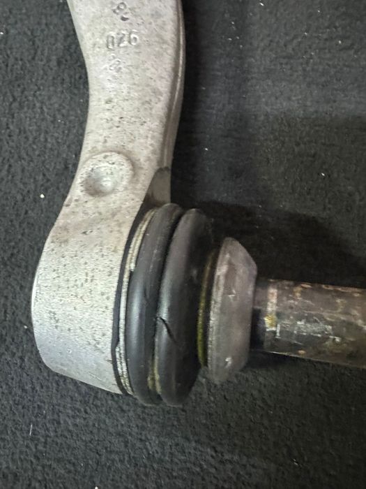 Brat Bmw seria 7 5 G70 G60 stanga dreapta