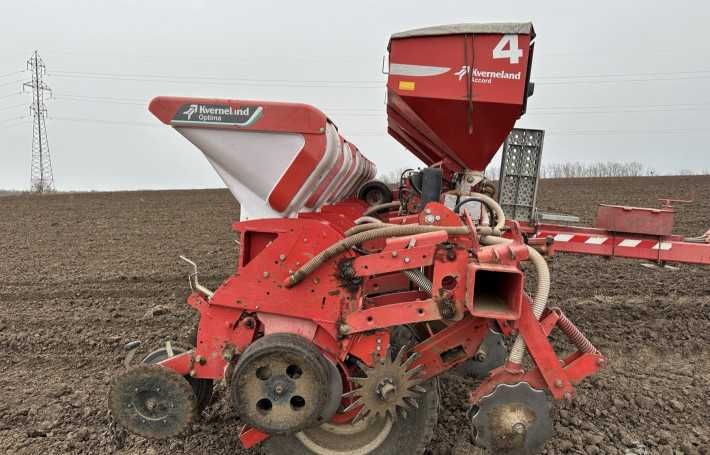 Сеялка KVERNELAND редова
