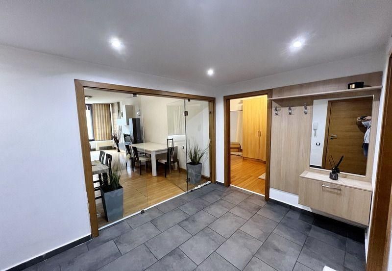 Дава се под наем Двустаен апартамент в София, Кръстова вада - 105 кв.м за 787.95 € - Снимка #8