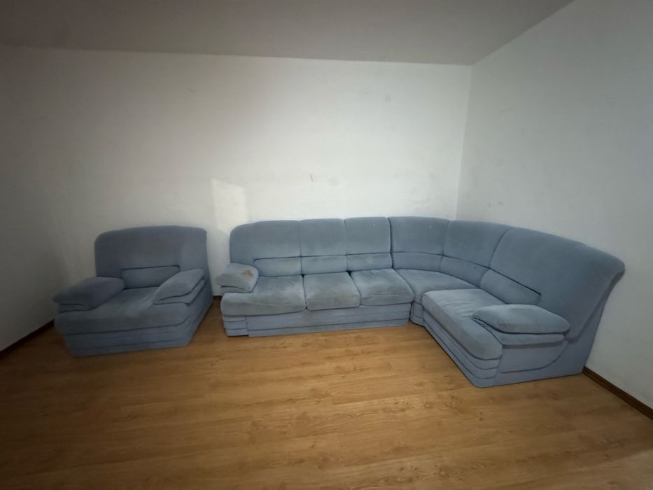 Продам диван с креслом
