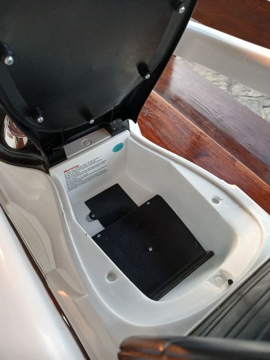 Мерцедес AMG, количка за бутане,каране,водене.