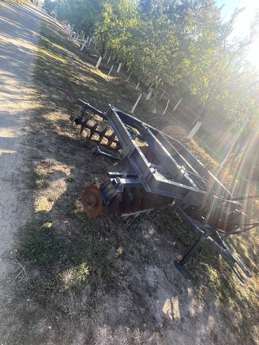 Disc si plug de vanzare
