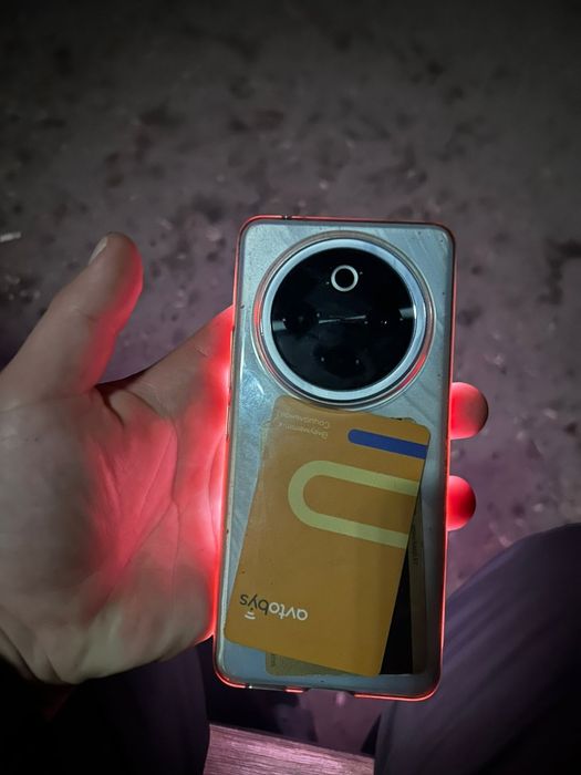 Продам/ обменяю IQOO Z10 5G