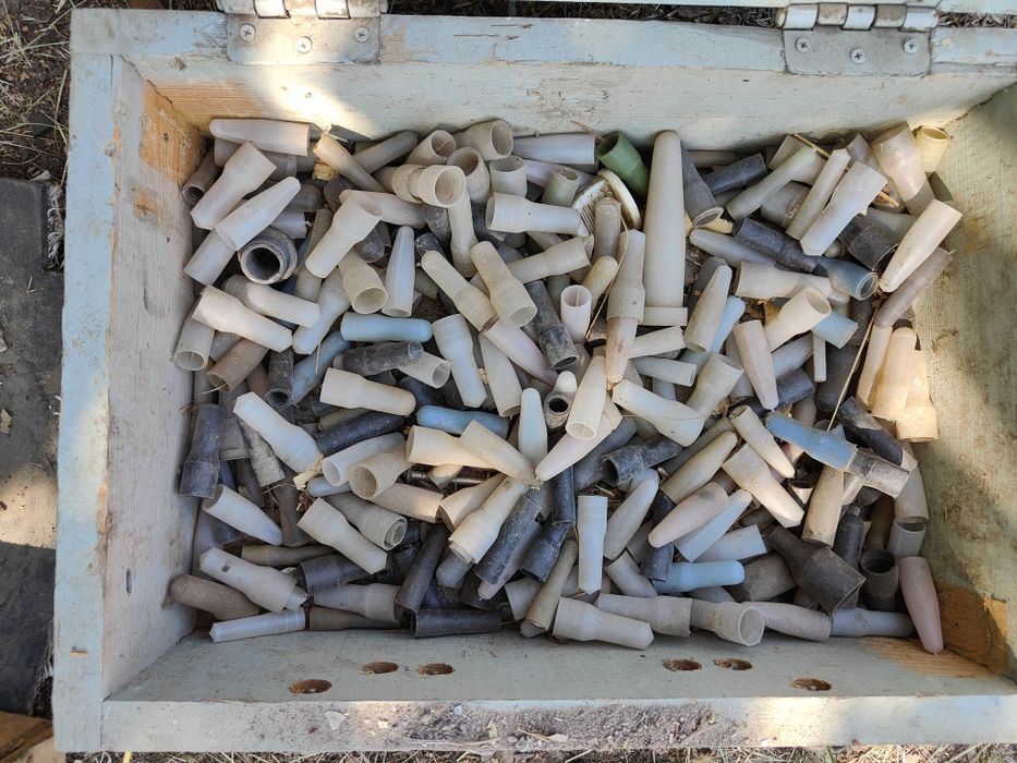 Колпачки пласмассовые электрика