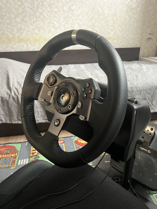 PlaySeat стол с Logitech G920+shifter