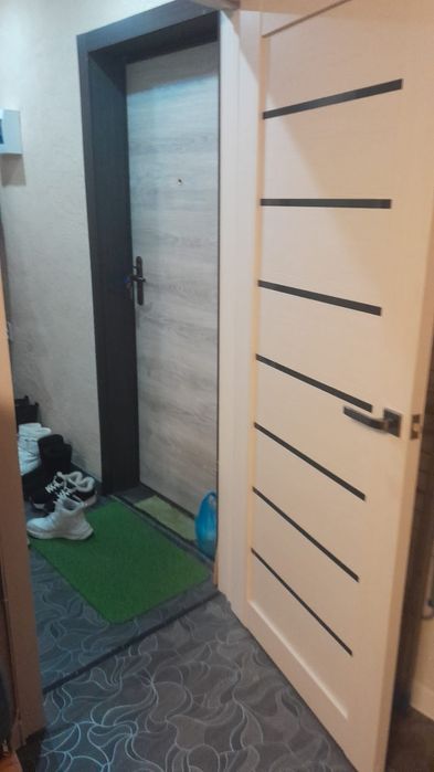 Продаю 1 комн КВ 17мкр 35 д