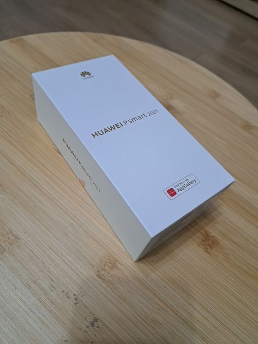 Huawei P Smart 2021 – Ca Nou, Folosit 1 Zi | Full Box + Folie Silicon