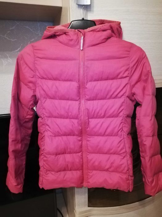 UNIQLO ,куртка детская на девочку