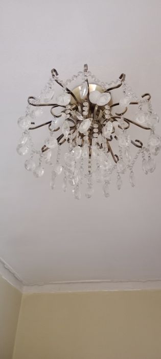 Продам люстры - классика