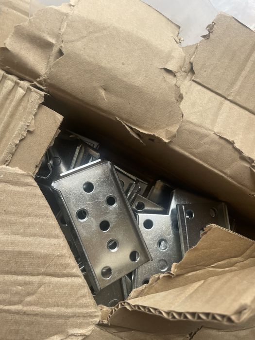 Продам компл для мебели-диванов и тд.