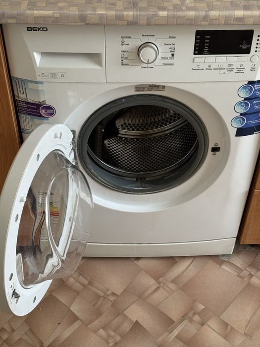 Продам стиральную машину