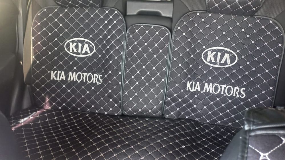 Чехлы на автомобиль