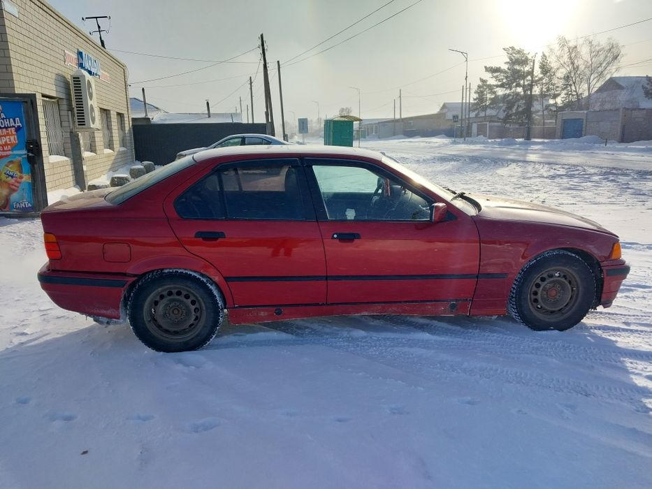 Продам бмв е36 1992