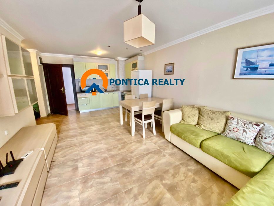 Двустаен на първа линия гледка море в Свети Влас- Манастира