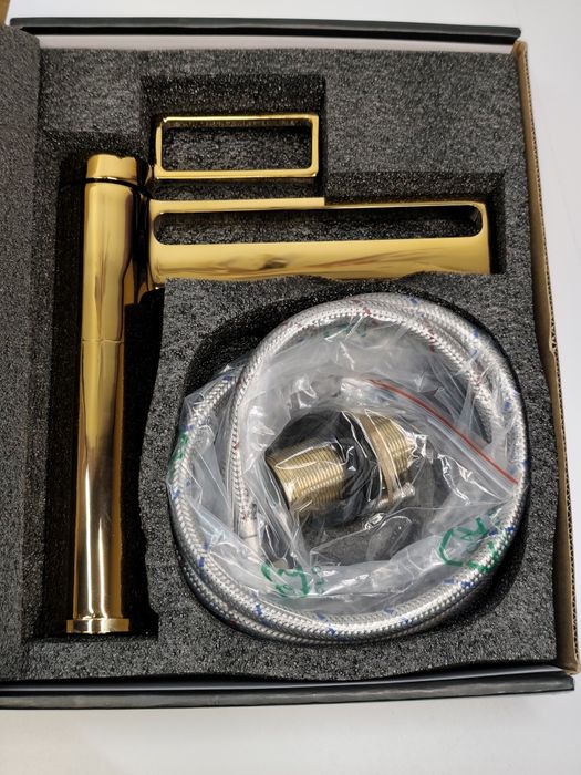 Baterie lavoar premium finisaj auriu design modern elegant