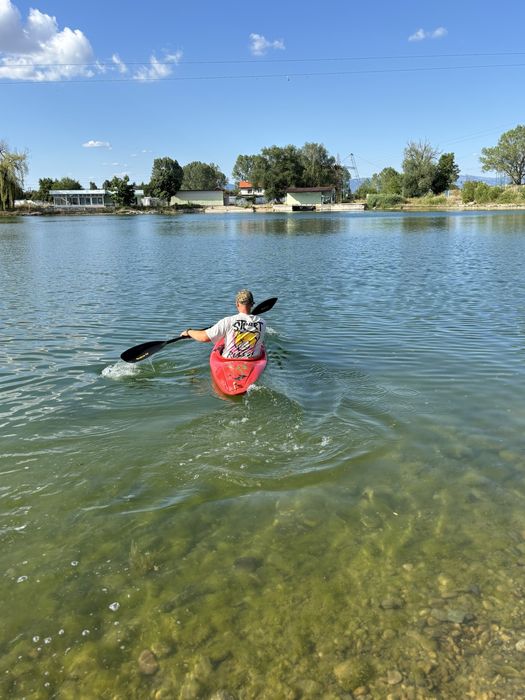Каяк туристически pyranha