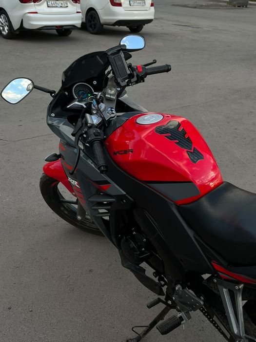 Продам мотоцикл Racer sky way 300cs