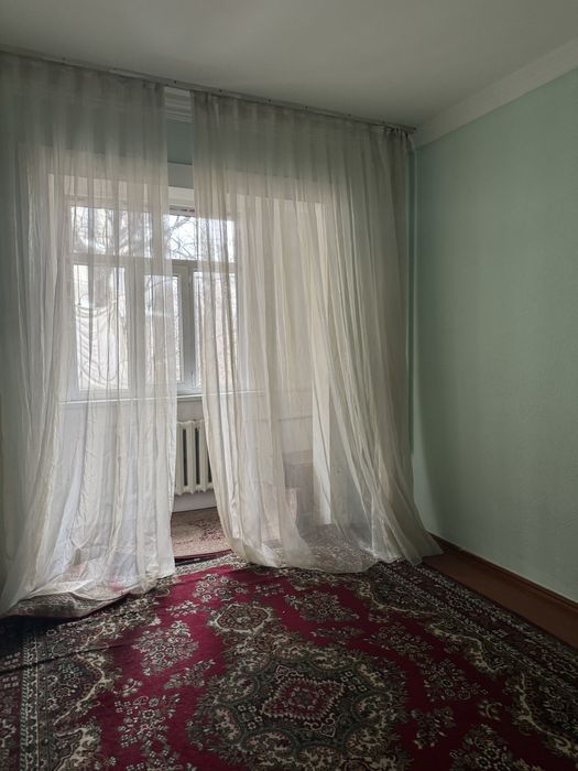 3 xonali yunusobod 4-kvartalda shoxsaroy toyxonani oldida arenda