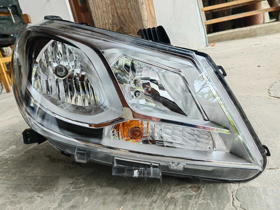 Фар LDV Maxus G10 Electric десен Оригинален