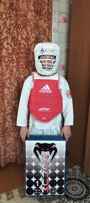 Продам спортивную форму