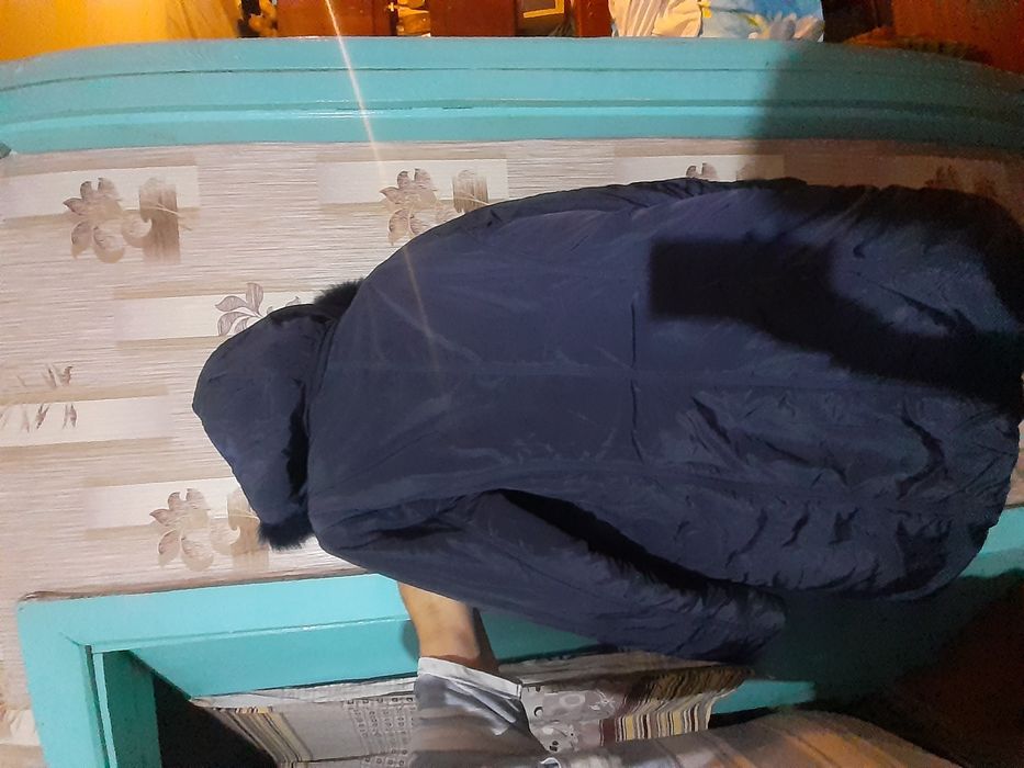 Продам    куртку