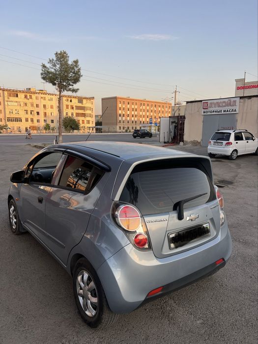 Спарк 2013 йил автомат