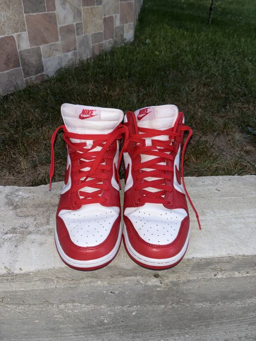 Nike Dunk High Red