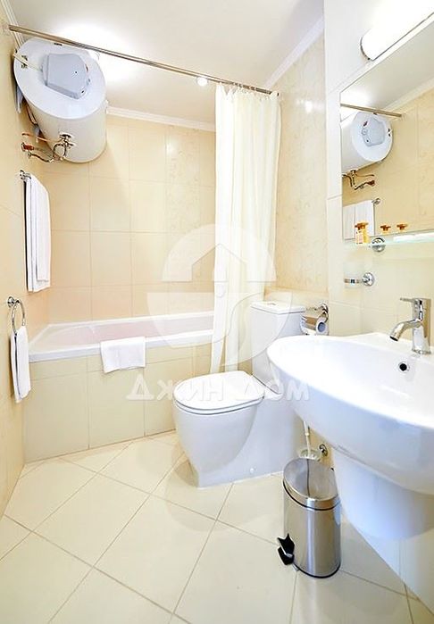 Продава се Двустаен апартамент в Поморие - 81 кв.м за 2293 €/кв.м - Снимка #5