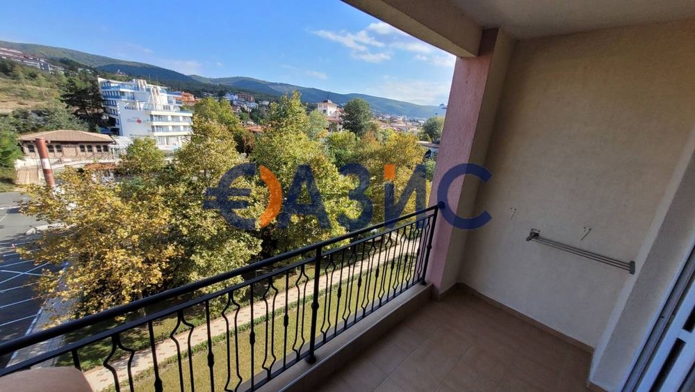 Продава се Едностаен апартамент в к.к. Слънчев бряг - 47 кв.м за 1245 €/кв.м - Снимка #12