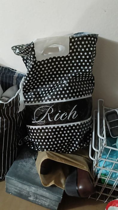 Отдам даром...    ..