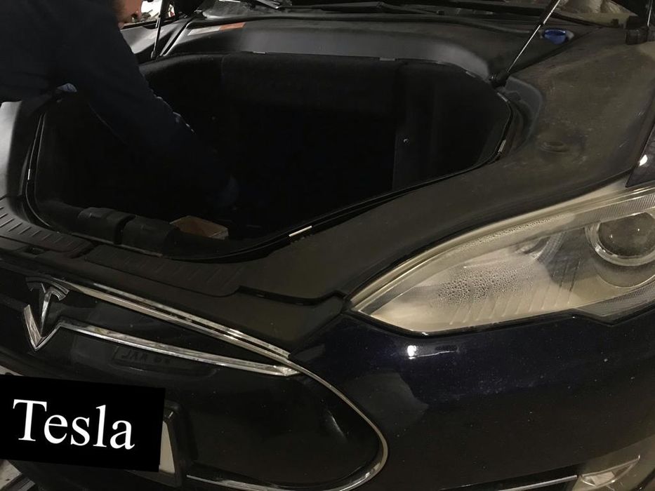 Reparatii faruri condens , carcase sparte , schimb sticla geam