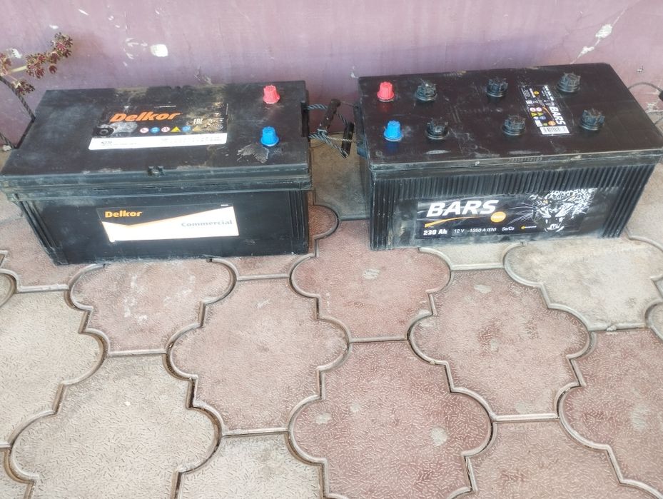 Продам аккумуляторы 230 А