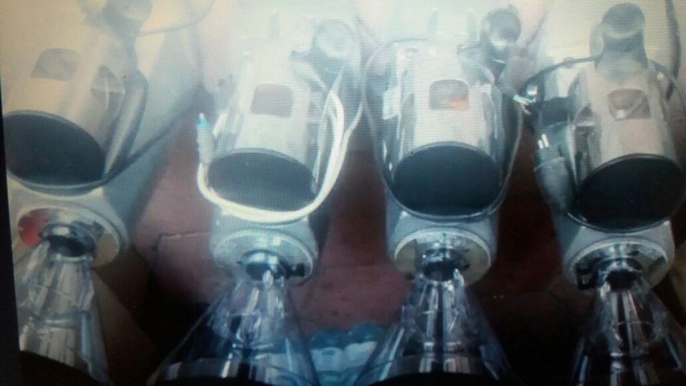 Кафемашини скрежини миялни кафемелачки ледогенератори