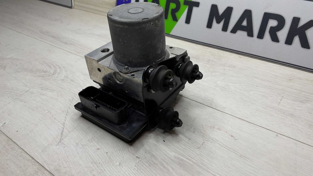 ABS помпа AUDI A4 A5 8K0907379BE