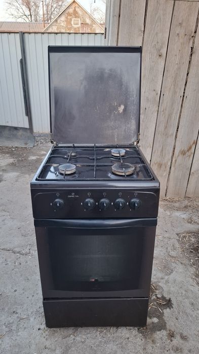 Продам Газовую плиту