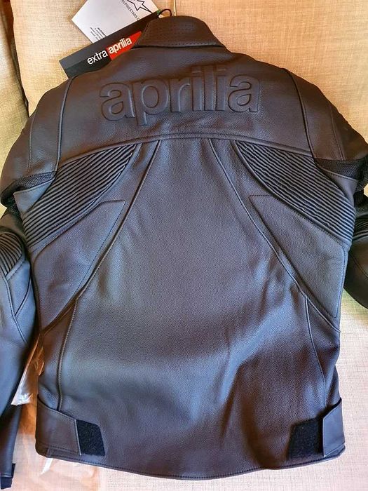 Geaca moto piele Aprilia Alpinestars noua, marime S