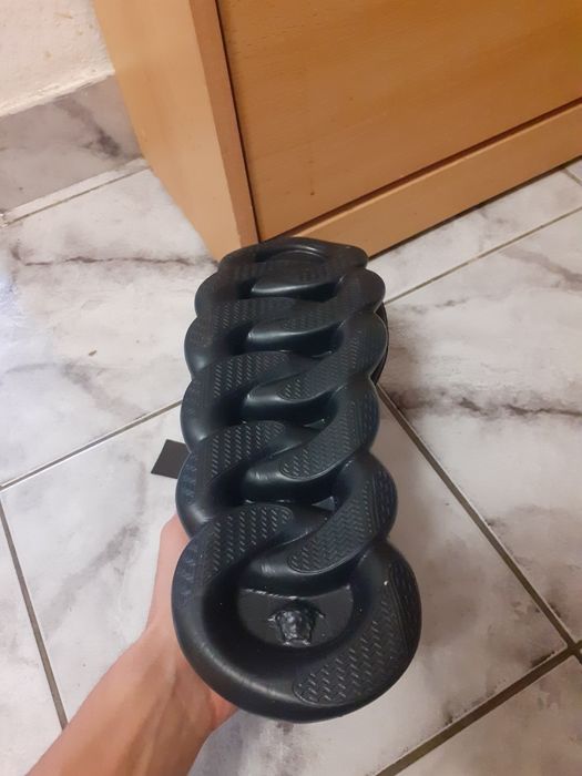 Versace chain reaction triple Black