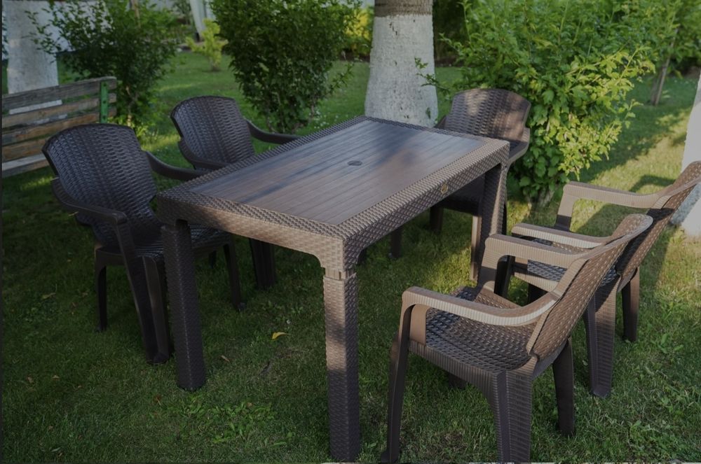 Висококачествен градински комплект от маса 140х80см. и 6 стола пвц – р