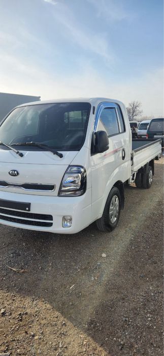 Kia bongo  срочно