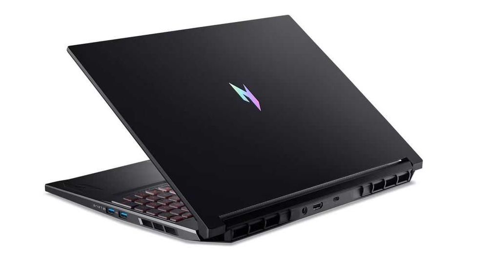 Laptop Gaming ACER Nitro V16 AI ANV16 – Performanță de nouă generație