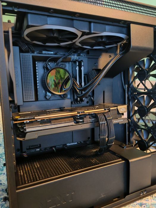 Компютър NZXT CRUSHER Red Devil