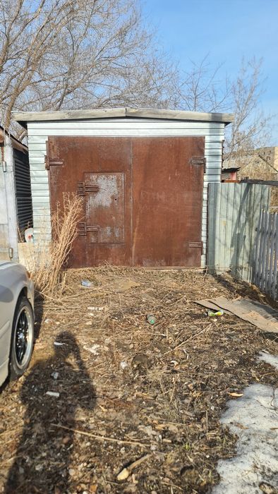 Продам металлический гараж