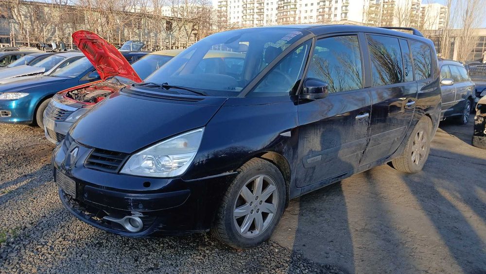 Dezmembrez Renault Espace Automat 2.0 Diesel Din 2010-M9R760